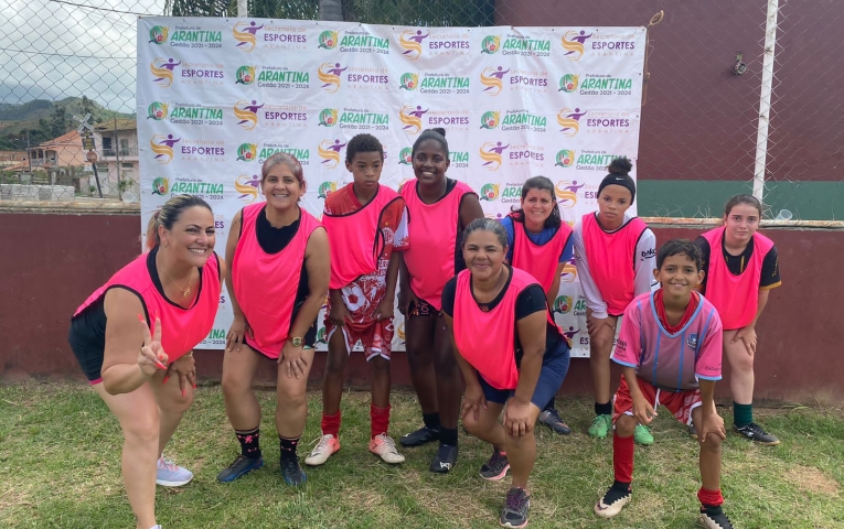 Prefeitura realiza Festival de Futebol em prol do Outubro Rosa